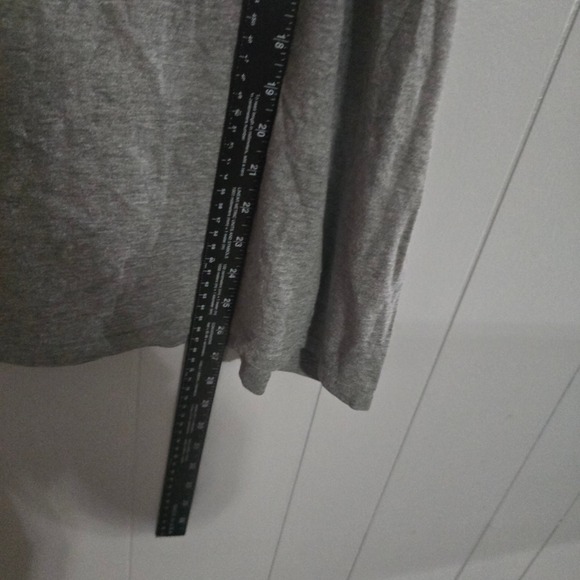 Nike T-Shirt Mens Large Gray Short Sleeve Athletic Cut Swoosh Logo Tee - Picture 5 of 6